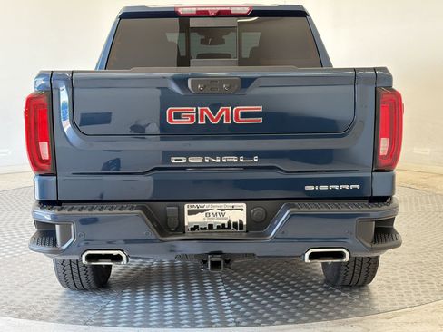 Used 2022 GMC Sierra 1500 Denali AWD/4WD image 10