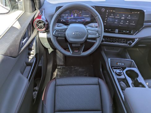 New 2026 Chevrolet Equinox RS w/ Convenience Package III image 4