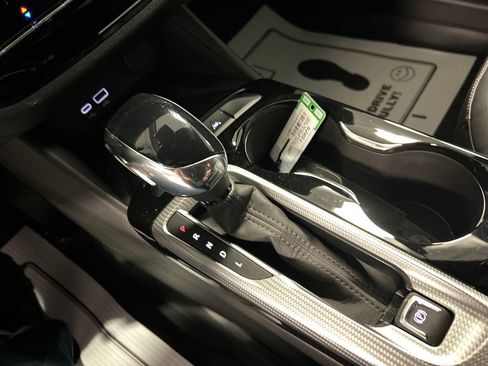 New 2026 Buick Envista Avenir FWD image 18