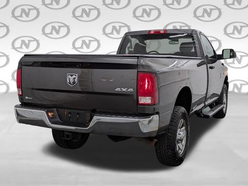 Used 2016 RAM 2500 Tradesman w/ Chrome Appearance Group AWD/4WD image 4
