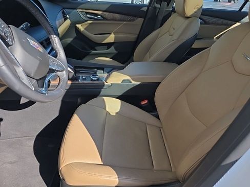 Used 2025 Cadillac CT5 Premium Luxury image 14