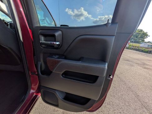 Used 2014 GMC Sierra 1500 SLE w/ SLE Value Package AWD/4WD image 27