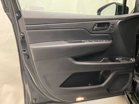 Used 2025 Honda Odyssey Sport-L image 10