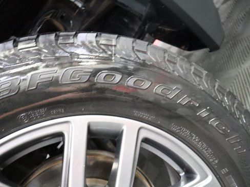 Used 2021 GMC Sierra 1500 AT4 w/ AT4 Premium Package AWD/4WD image 95