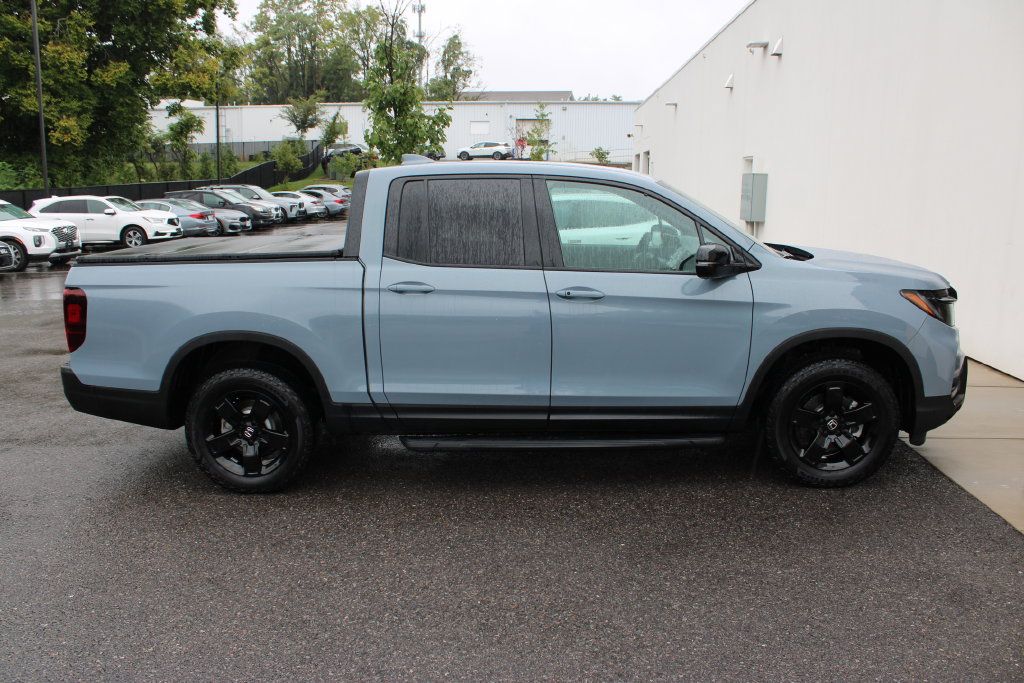 Used 2026 Honda Ridgeline Black Edition image 32