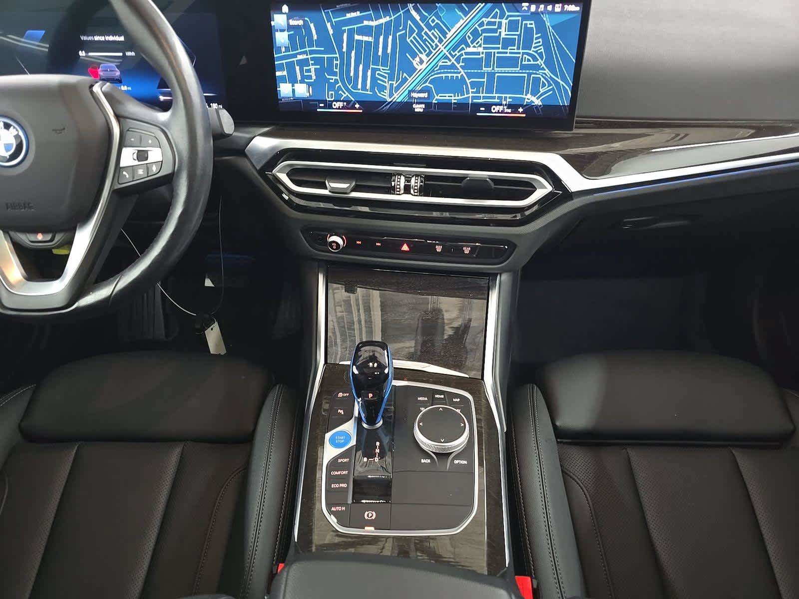 Used 2023 BMW i4 eDrive40 RWD image 8