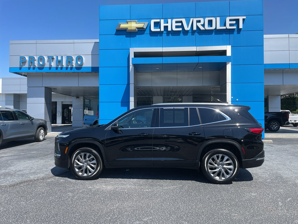 Certified 2025 Buick Enclave Preferred AWD/4WD image 1