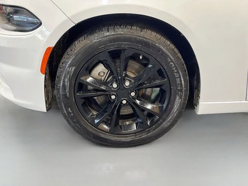 Used 2022 Dodge Charger SXT AWD/4WD image 30