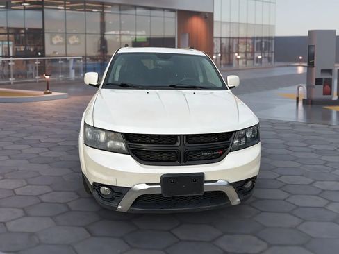 Used 2017 Dodge Journey Crossroad w/ Popular Equipment Group image 20