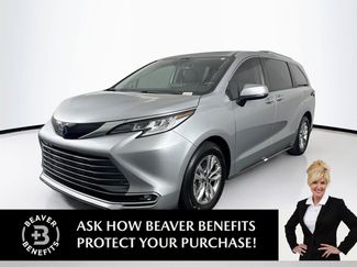 Used 2023 Toyota Sienna Limited FWD video 1