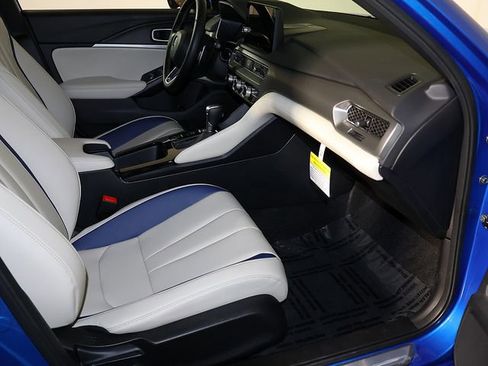 Used 2026 Acura Integra A-Spec FWD image 32