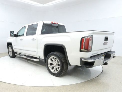 Used 2018 GMC Sierra 1500 SLT w/ Max Trailering Package image 5