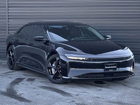 Used 2025 Lucid Air Touring image 9