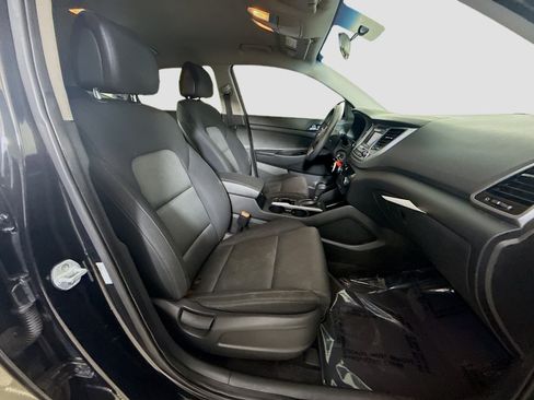Used 2016 Hyundai Tucson SE w/ Option Group 02 FWD image 28