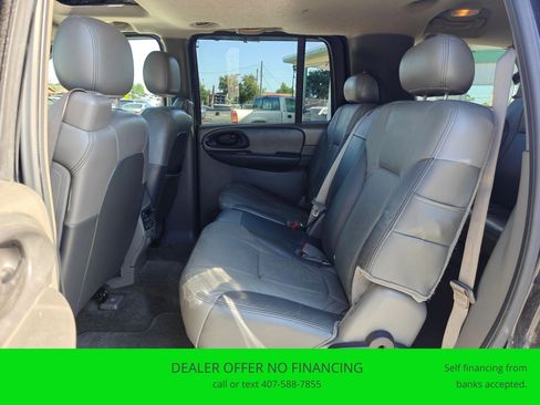 Used 2004 Chevrolet TrailBlazer 4WD w/ LT Preferred Equipment Group image 12