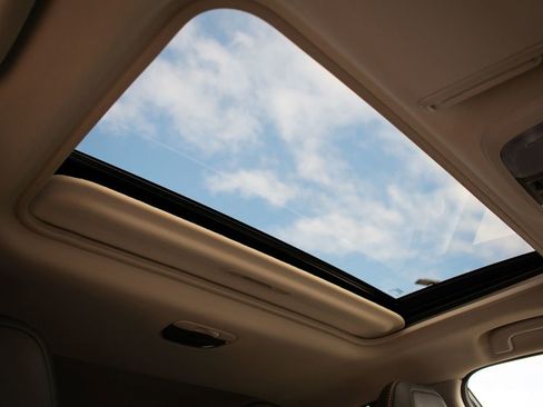 Certified 2025 Subaru Crosstrek 2.5i Limited w/ Crosstrek Mirror Package image 10