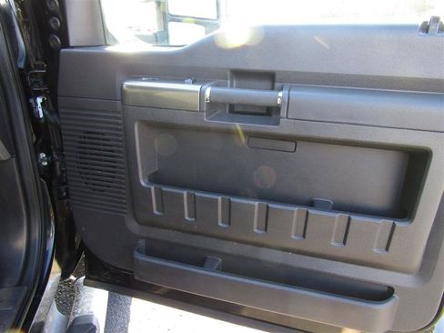 Used 2009 Ford F250 FX4 image 28