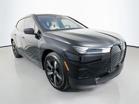 Certified 2024 BMW iX xDrive50 w/ Convenience Package AWD/4WD image 3