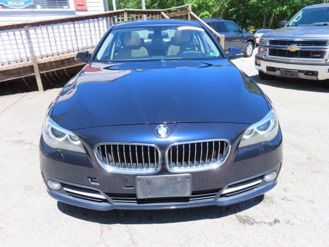 Used 2015 BMW 528i Sedan RWD image 3