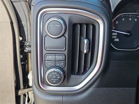 Used 2021 GMC Sierra 1500 SLT RWD image 18