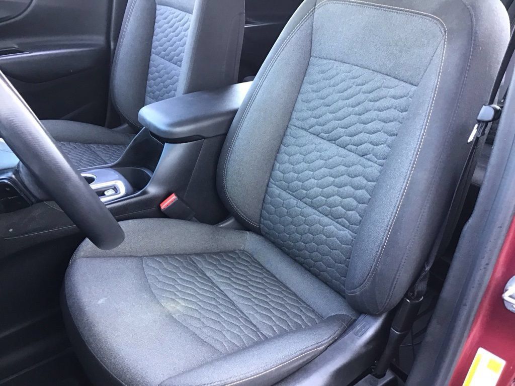 Used 2020 Chevrolet Equinox LT FWD image 8