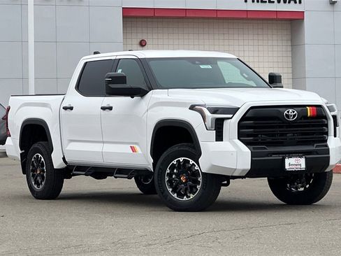 New 2026 Toyota Tundra Limited image 2