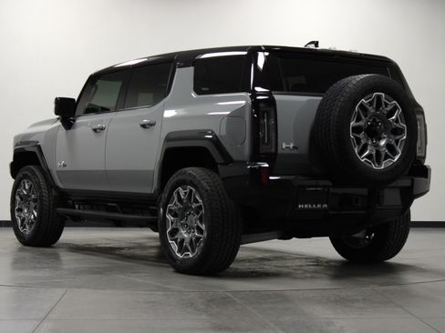 Used 2025 GMC Hummer EV 3X AWD/4WD image 6
