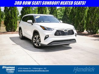 Used 2024 Toyota Highlander XLE FWD video 1