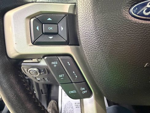 Used 2019 Ford F150 Lariat w/ Equipment Group 502A Luxury AWD/4WD image 50