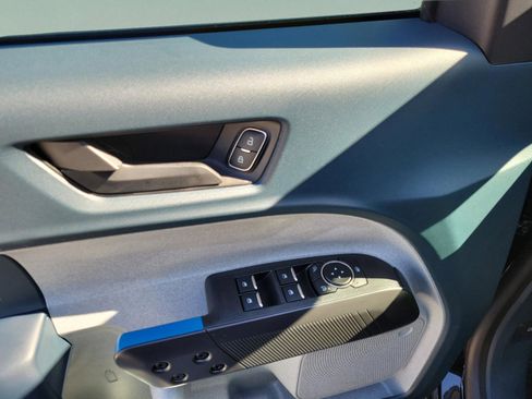 New 2026 Ford Maverick XLT image 3