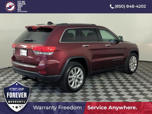 Used 2017 Jeep Grand Cherokee Limited RWD image 6