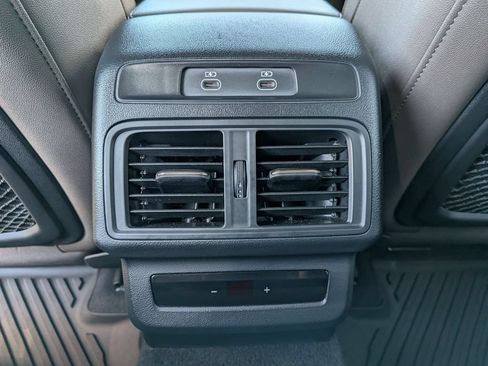 Certified 2025 Audi Q5 Premium w/ Convenience Package AWD/4WD image 23