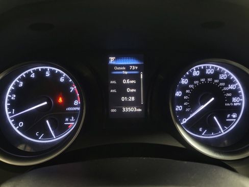 Used 2018 Toyota Camry SE FWD image 23
