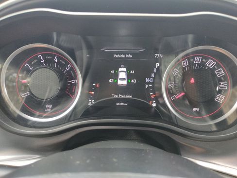 Used 2019 Dodge Challenger SXT RWD image 23