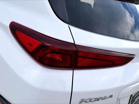 Used 2023 Hyundai Kona SEL w/ Cargo Package AWD/4WD image 29