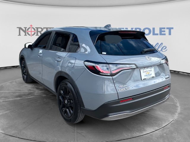 Used 2025 Honda HR-V Sport image 5