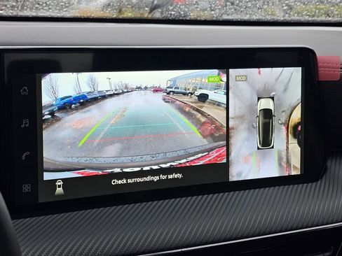 New 2026 Nissan Kicks SR w/ SR Premium Package image 16