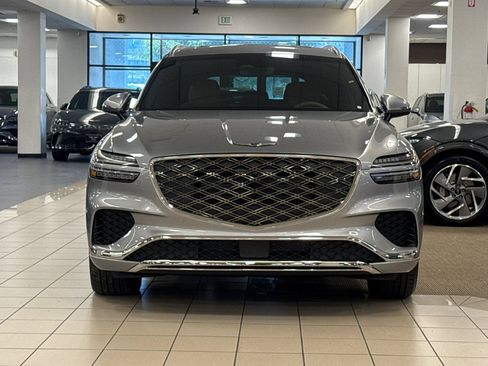 New 2026 Genesis GV70 2.5T Advanced AWD/4WD image 9