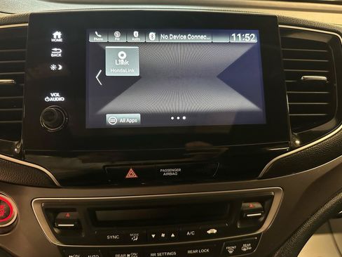 Used 2021 Honda Pilot Special Edition image 13
