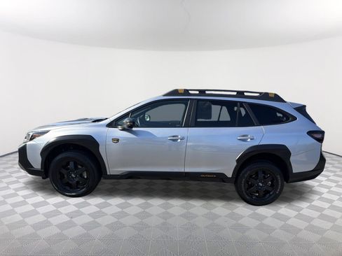 Used 2024 Subaru Outback Wilderness image 12