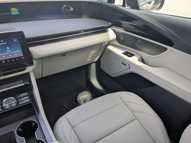 New 2026 Lincoln Nautilus Premier w/ Equipment Group 102A AWD/4WD image 17