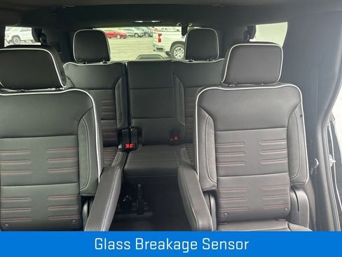 New 2026 GMC Yukon AT4 Ultimate AWD/4WD image 17