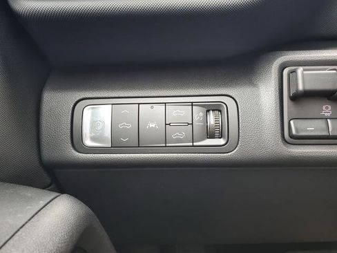 New 2025 Chevrolet Silverado EV RST image 15