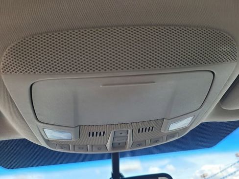 Used 2018 Ford Edge SEL w/ Equipment Group 201A image 22