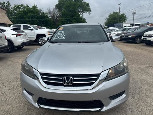 Used 2015 Honda Accord LX image 2
