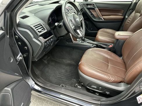 Used 2018 Subaru Forester 2.5i Touring image 11