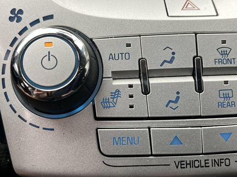 Used 2017 Chevrolet Equinox LT w/ Convenience Package FWD image 19