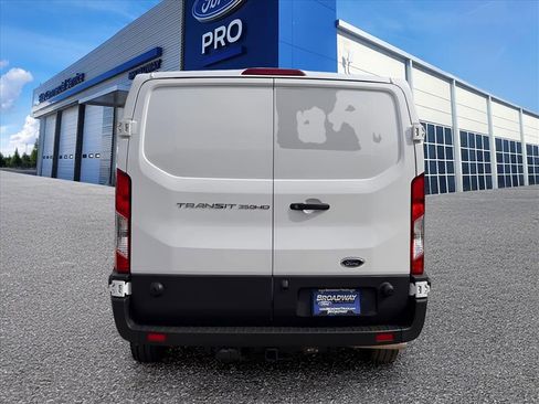 New 2025 Ford Transit 350 148 Low Roof image 30