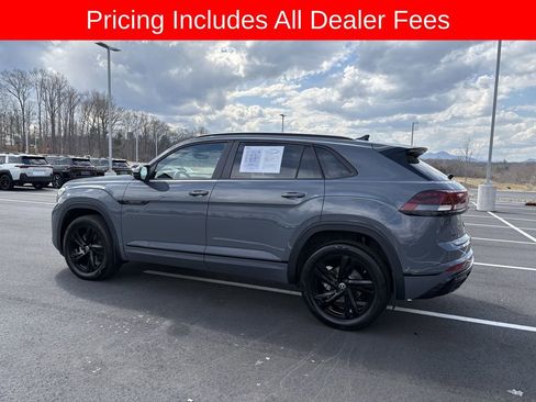 Used 2025 Volkswagen Atlas Cross Sport SEL R-Line AWD/4WD image 5