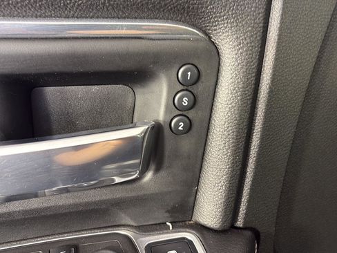 Used 2022 RAM 2500 Laramie image 31